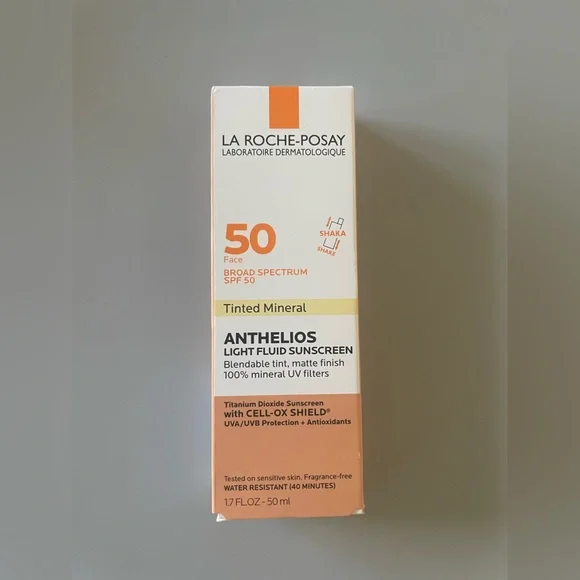 NIB La Roche-Posay Anthelios Sunscreen for Face SPF 50, 1.7 fl oz - Picture 1 of 6